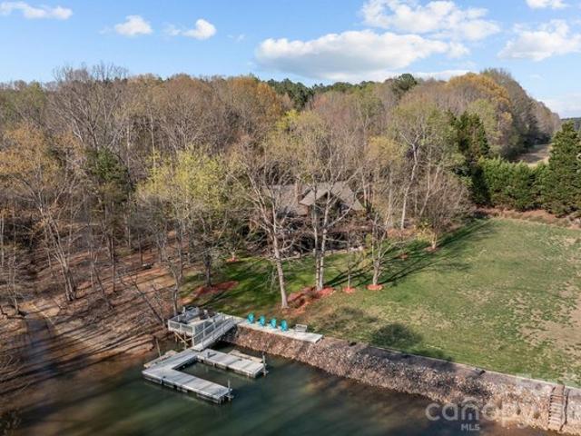 House for sale in Troutman, North Carolina