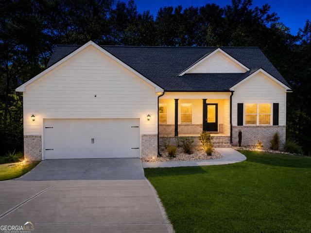 House for sale in Mansfield, Georgia