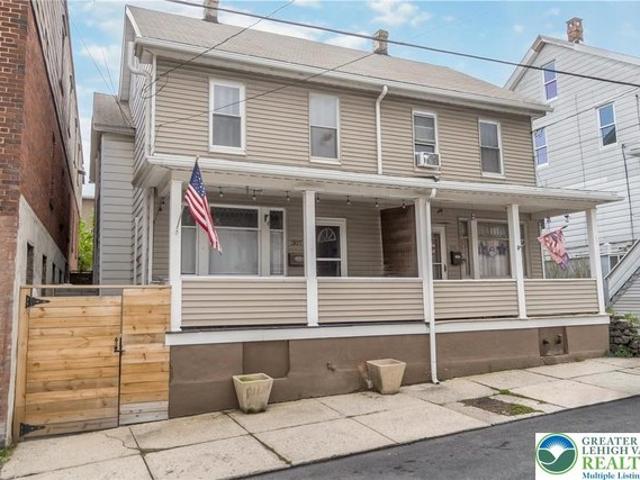 House for sale in Carbon, Pennsylvania