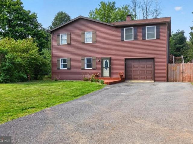 House for sale in Cumberland, Pennsylvania
