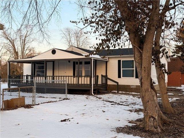 House for sale in Saint Elmo, Illinois