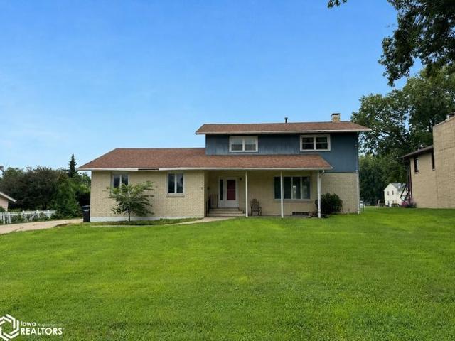 House for sale in Mount Pleasant, Iowa