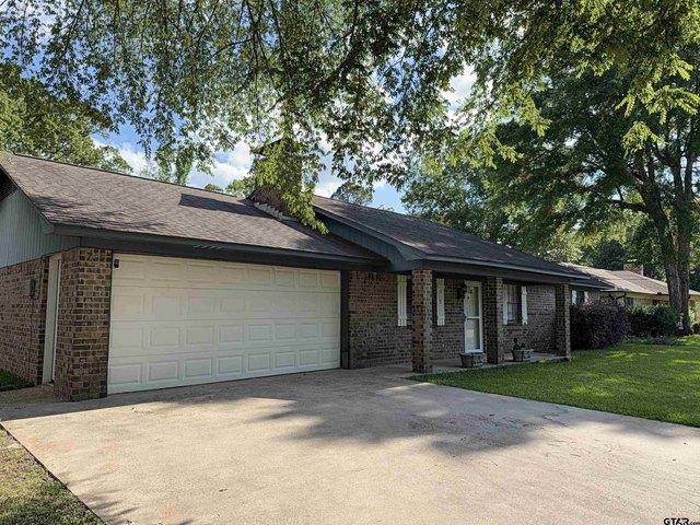 House for sale in Smith, Texas