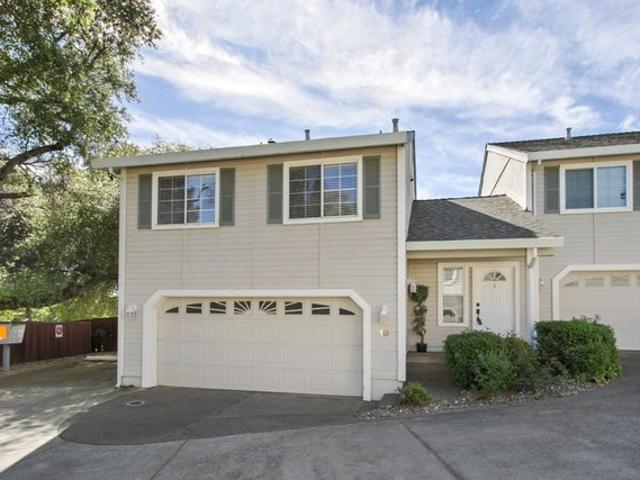 Townhouse for sale in Rescue, California