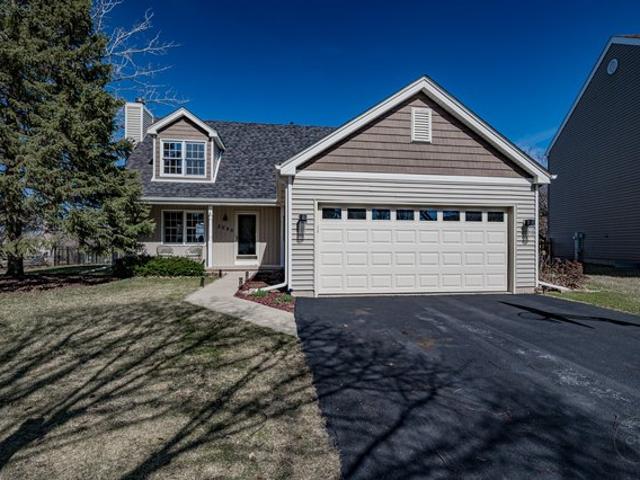 House for sale in Aurora, Illinois