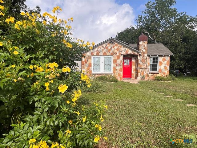 House for sale in Seguin, Texas