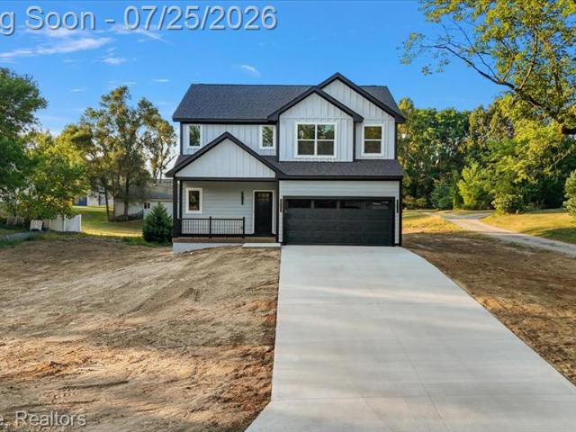 House for sale in Waterford, Michigan