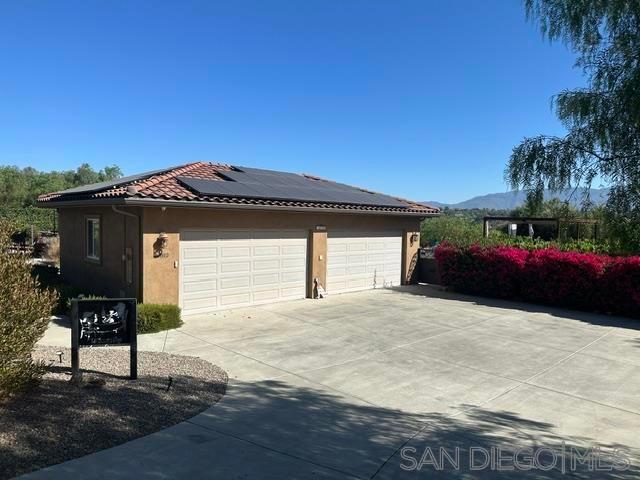 House for sale in Valley Center, California