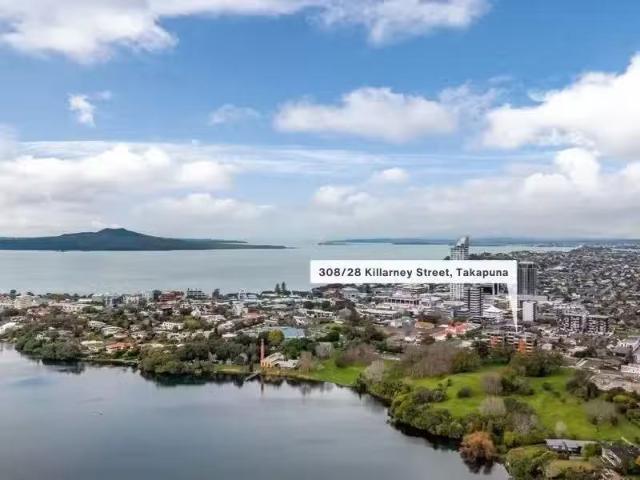 House for sale in Wairau Valley