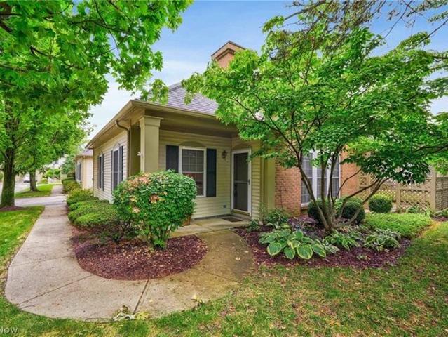 Condo for sale in Westlake, Ohio