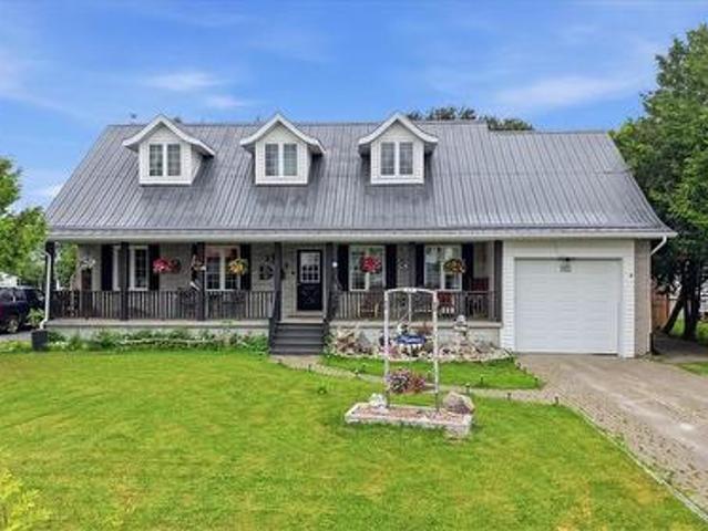 House for sale in Wanup, Ontario