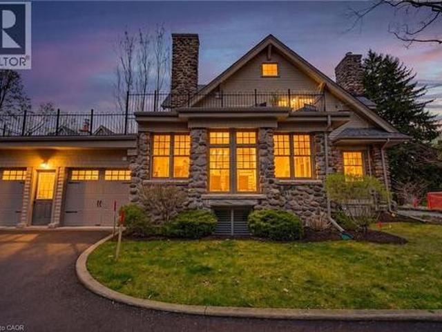 House for sale in Burlington, Ontario