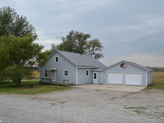 House for sale in Mahaska, Iowa