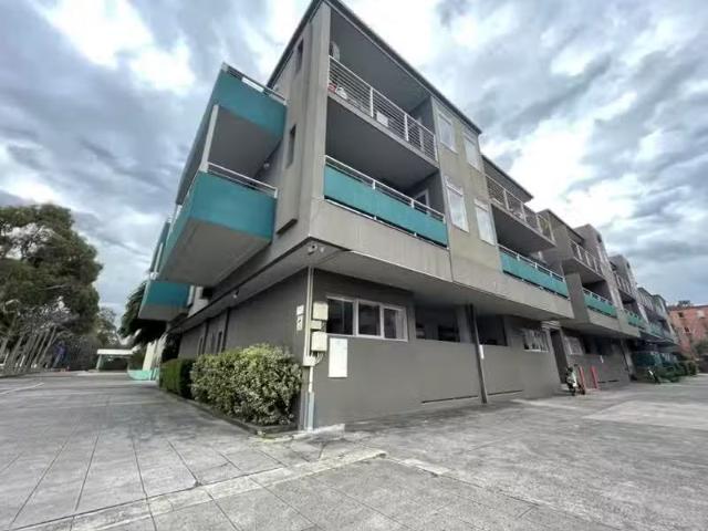 House for rent in Parkville