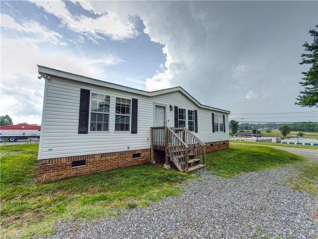 House for sale in Pilot Mountain, North Carolina