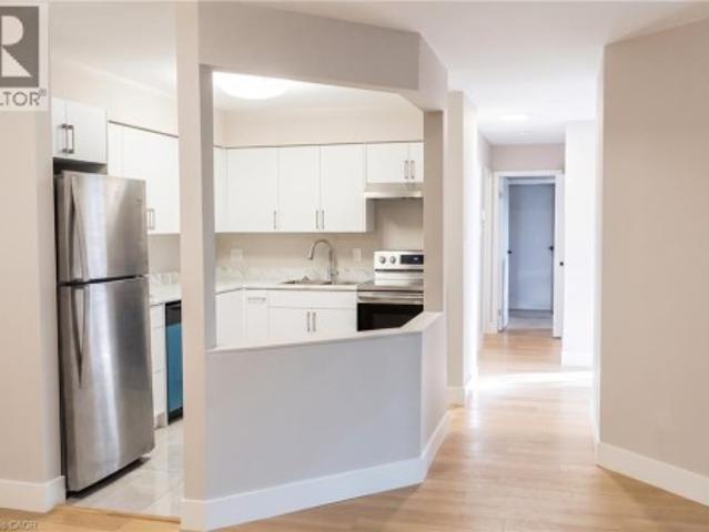 Condo for sale in Kitchener, Ontario
