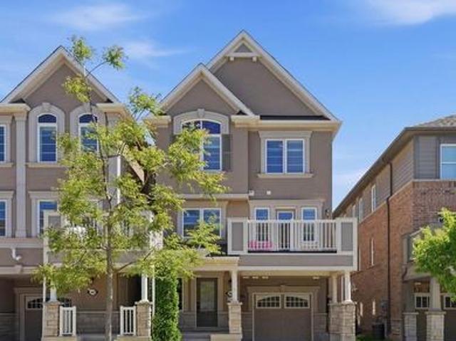 House for sale in Oakville, Ontario