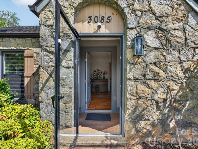 House for sale in Drexel, North Carolina
