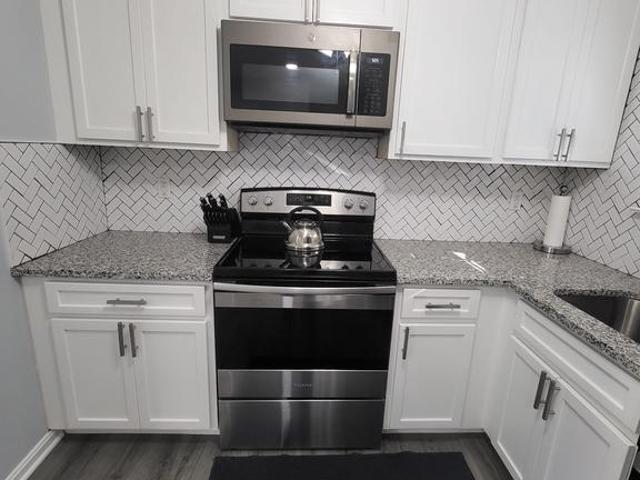 Townhouse for sale in Waldorf, Maryland