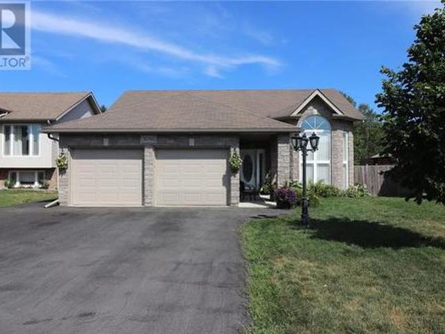 House for sale in Wanup, Ontario