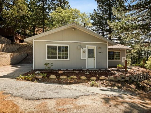 House for sale in Green Valley Lake, California