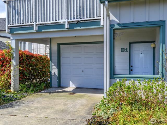 Condo for sale in Oak Harbor, Washington