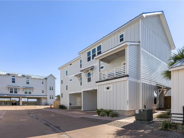 Townhouse for sale in Port Aransas