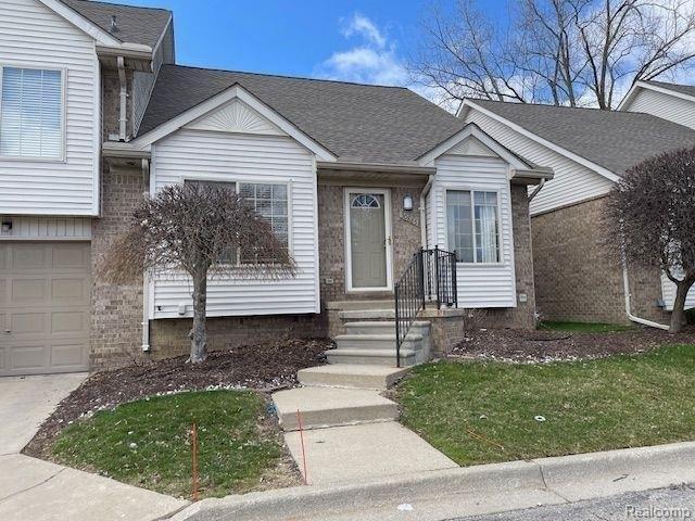 Condo for sale in Madison Heights, Michigan