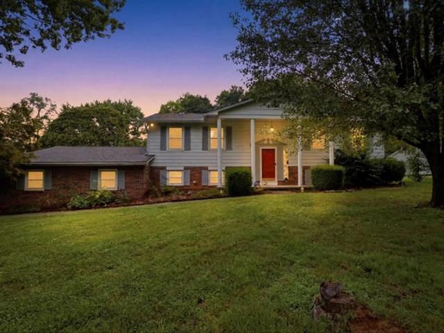 House for sale in Tennessee