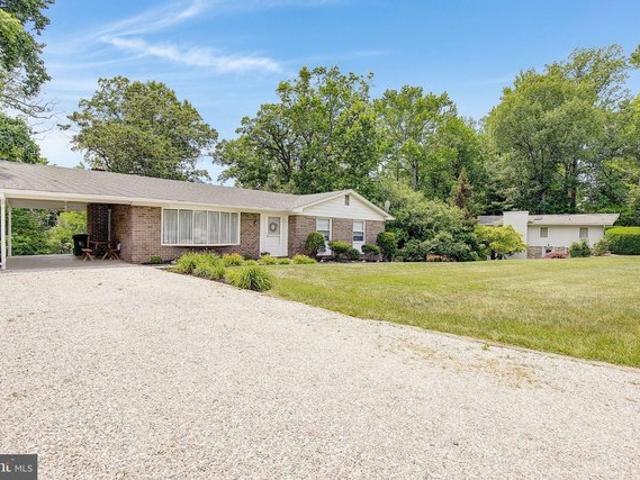 House for sale in Riva, Maryland