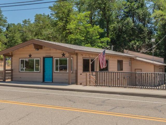 House for sale in Weaverville, California