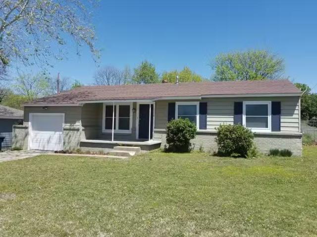 House for rent in Ada