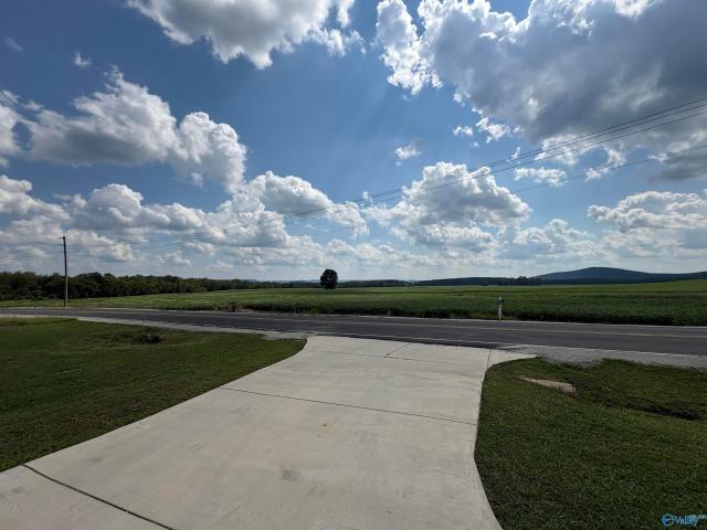 House for sale in New Hope, Alabama