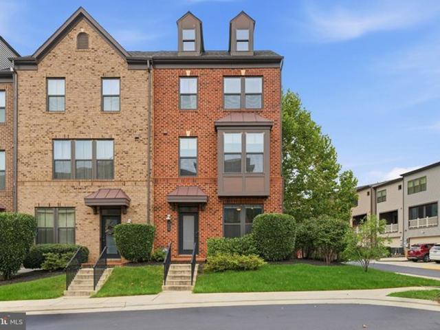 Townhouse for sale in Fairfax, Virginia