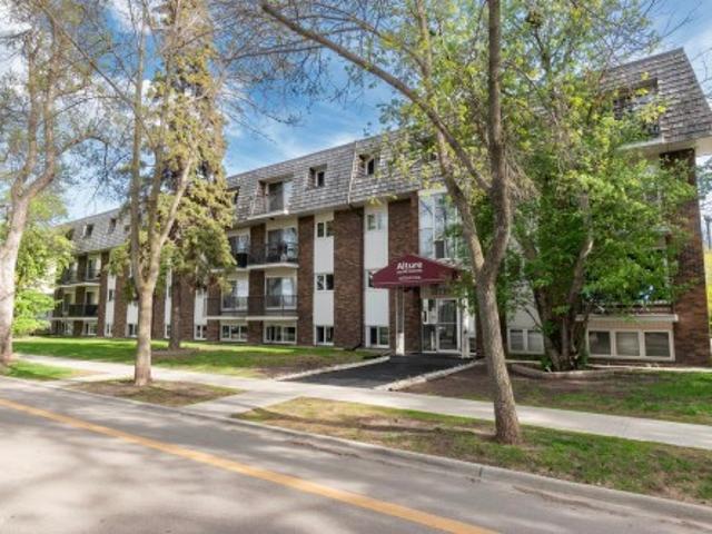 Condo for sale in Queen Alexandra, Edmonton