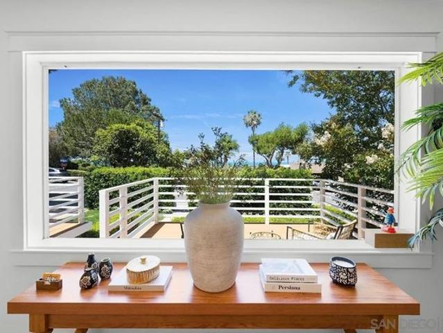 House for sale in Solana Beach, California