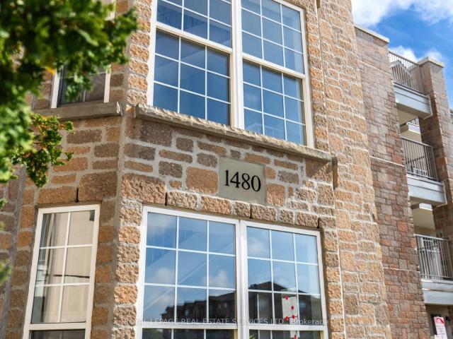 Condo for sale in Toronto, Golden Horseshoe