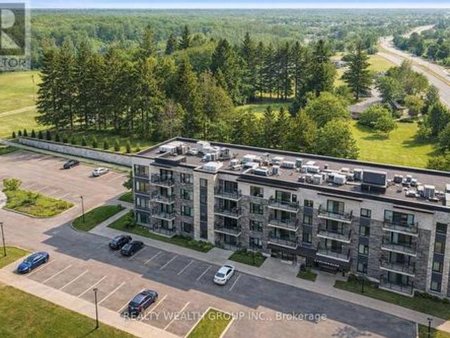 Condo for sale in Kitchener, Ontario