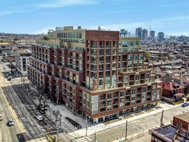 Condo for sale in Woburn, Ontario
