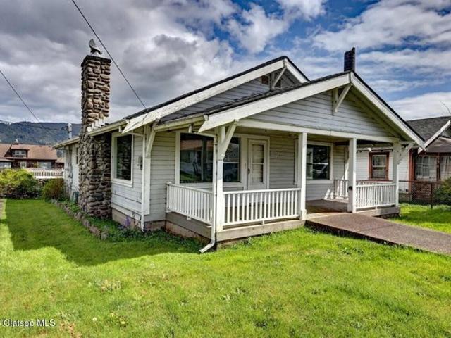 House for sale in Oregonia