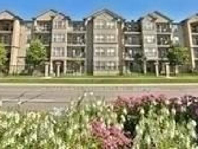 Condo for rent in Burlington, Ontario