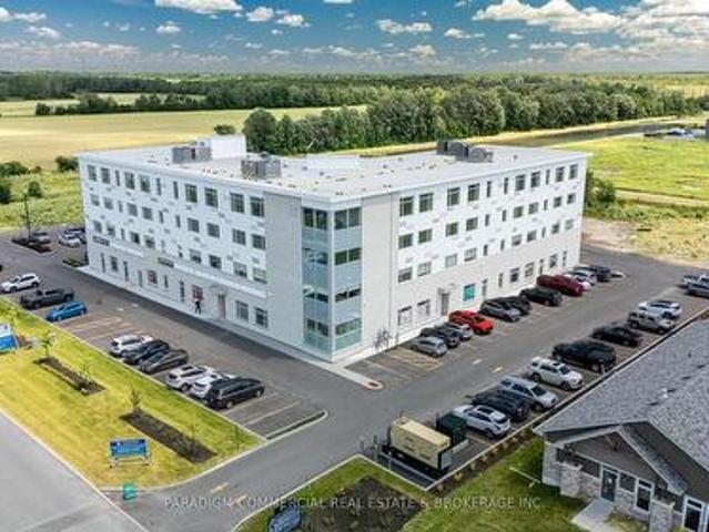 Commercial for rent in Carleton Place, Ontario