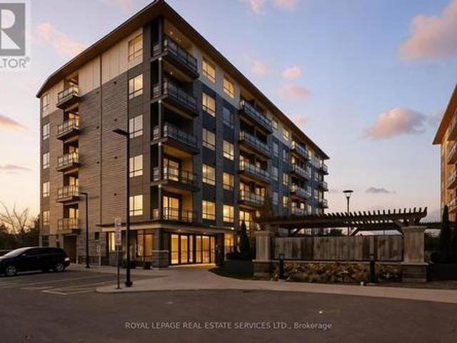 Condo for sale in Waterloo, Ontario