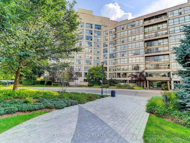 Condo for sale in Toronto, Golden Horseshoe