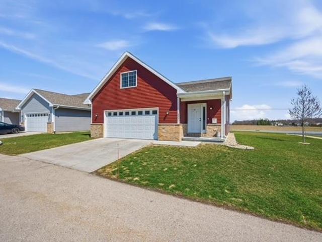 House for sale in Brooklyn, Wisconsin