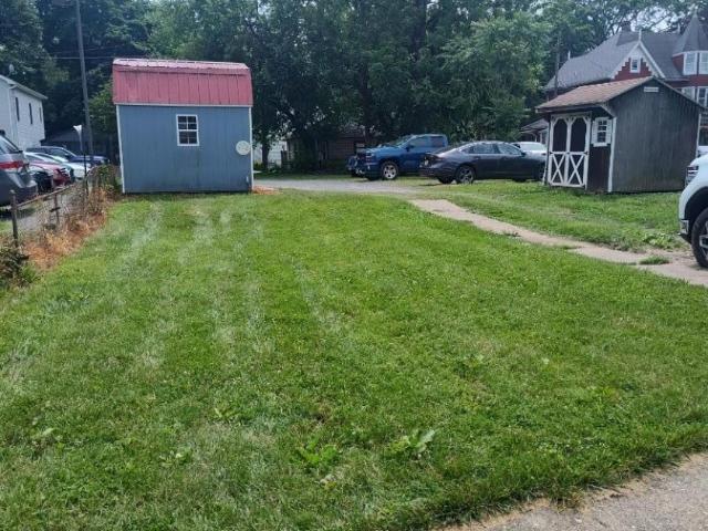 Commercial for sale in Belvidere