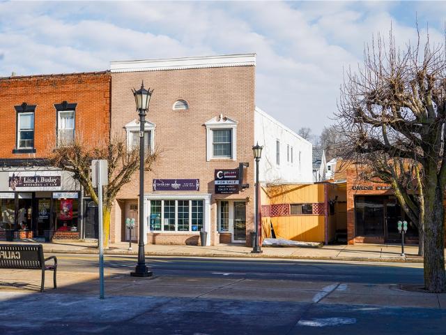 Commercial for sale in California, Washington County