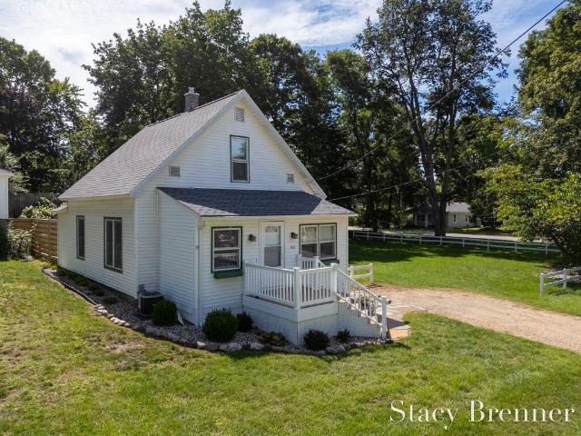 House for sale in Allegan, Michigan