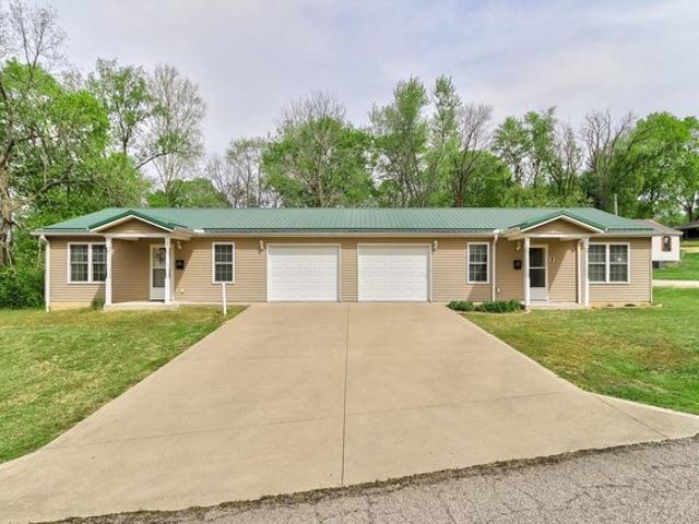 House for sale in Petersburg, Indiana