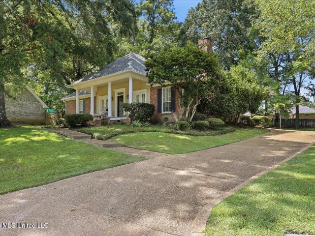 House for sale in Ridgeland, Mississippi